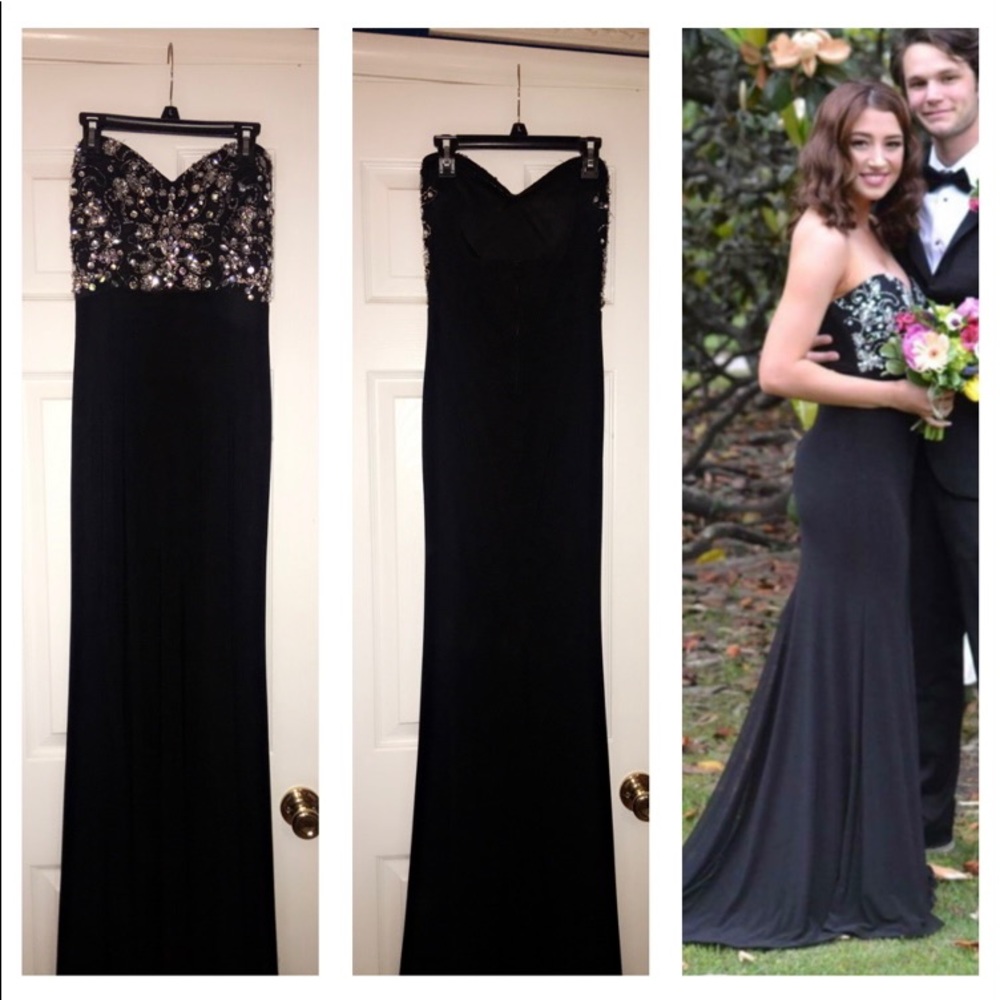 Beautiful black prom dress
